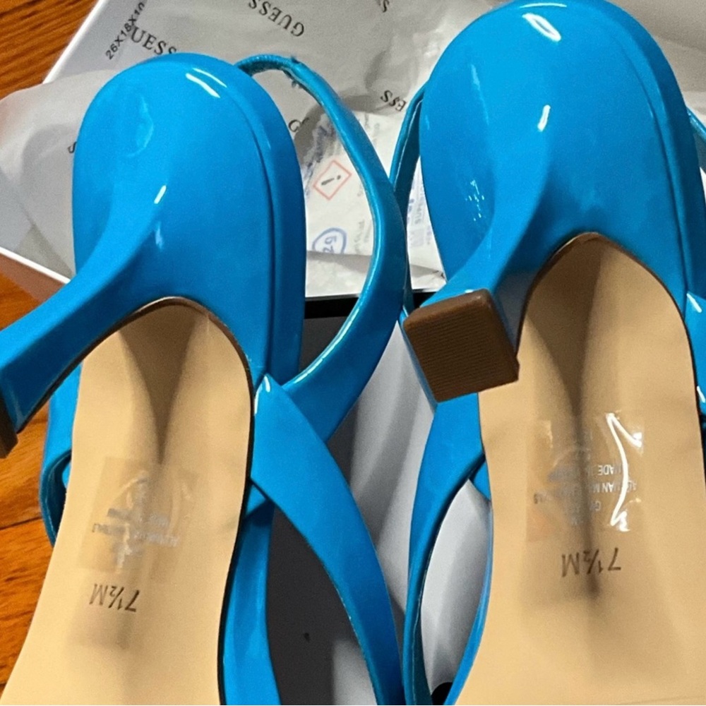 ꜱᴀɴᴅᴀʟꜱ ʜᴇᴇʟꜱ ,  ʙʀᴀɴᴅ :  ɢᴜᴇꜱꜱ  , ꜱɪᴢᴇ : 7.5 , ᴄᴏʟᴏʀ : ʙᴇʀᴍᴜᴅᴀ ʙʟᴜᴇ - Picture 6 of 7